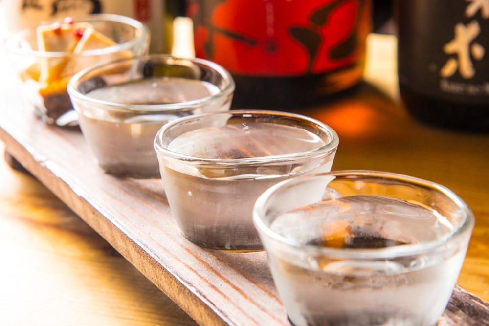 日本酒と焼酎で48種!幻の「十四代」もご用意